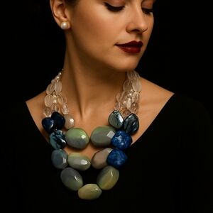 VINTAGE RARE CHICO’S ABALONE SHELL FRESHWATER PEARL GLASS  STATEMENT NECKLACE